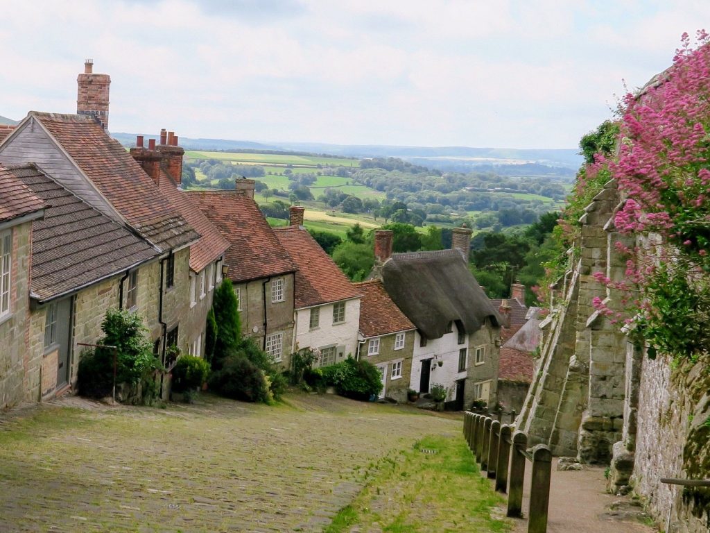 Romantic view from the top of Gold Hill in Shaftsbury